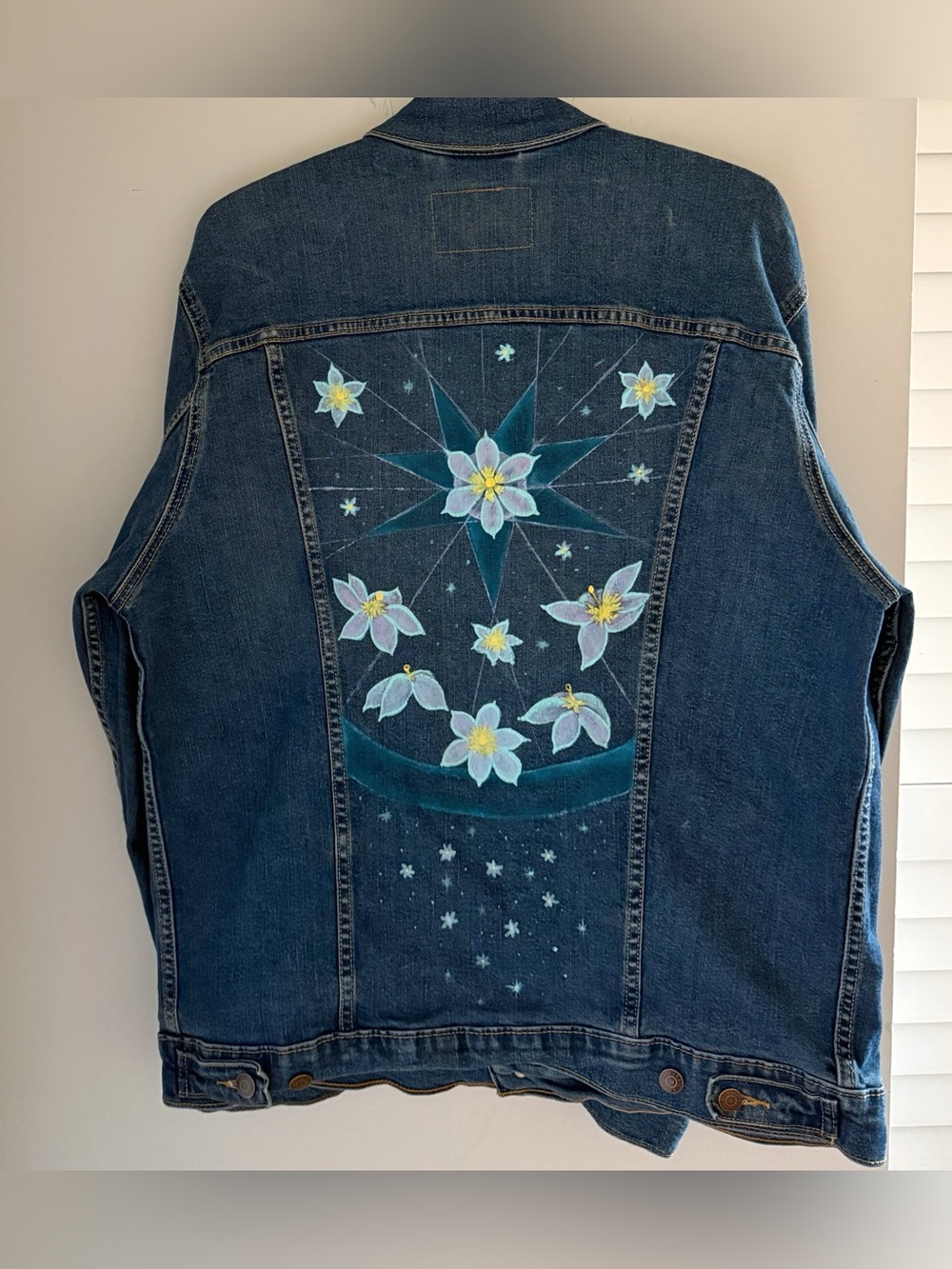 Amazing Hand Painted Levi’s Denim Jacket L